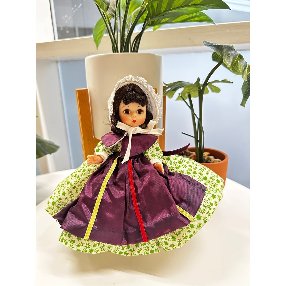 Madame Alexander 8" International Doll "Canada" #560 – Vintage Folk Costume